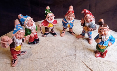 Vintage~(6)~Studio Heinerle Painted Gnomes~Kinder Wunder Tute, Wonderbag Toys