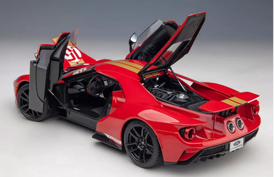 Ford GT Heritage Edition Alan Mann  Red w. Gold Stripes  Autoart 72927   1:18