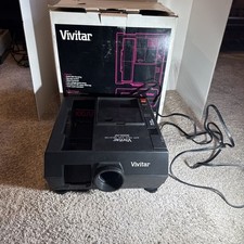 Vivitar 5000AF Auto-Focus Slide Projector In Box With Cartridge