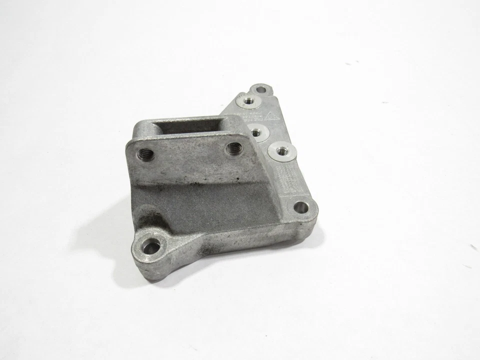 Soporte de montaje inferior turbocompresor turbocompresor 17-21 Porsche 718 Boxster 2017 2,5 L | @1 Foto 4 de 4