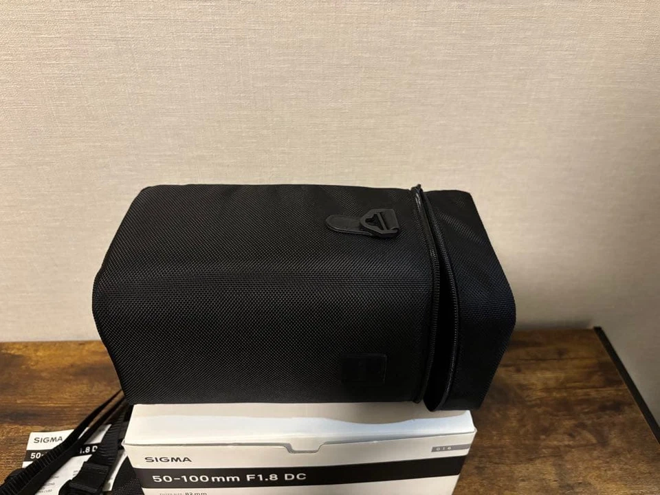 SIGMA 50-100mm F18 DC Caja Exterior Lente Estuche Accesorios Foto 4 de 4