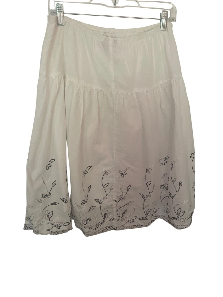 Womens White Embroidered Floral Cotton Skirt Elastic Waist & Tie Boho Hippie - Image 2 of 4