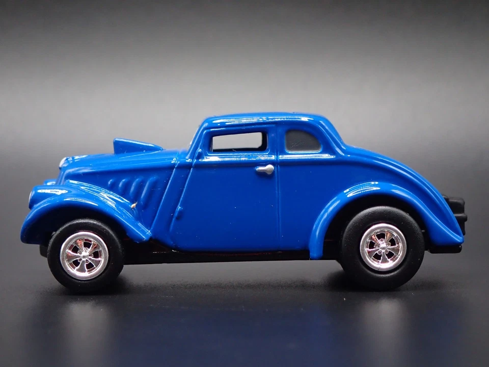 1933 33 Willys Gasser Coupé Nhra Blu Raro 1:64 Diorama Scala Modellino Auto - Immagine 2 di 4