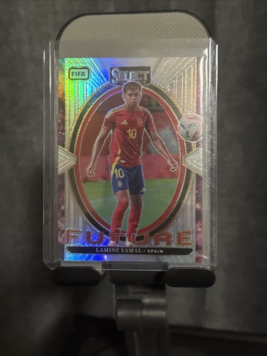 Lamine Yamal #2 2024 Panini Select FIFA Future card