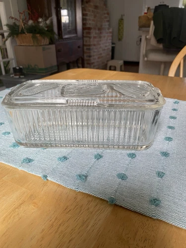 Vintage Federal Glass Clear Refrigerator Dish Box Vegetable Lid  8-1/2" x 4-1/4"