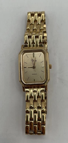 Vintage Timex Quartz Women’s Watch-NEEDS NEW BATTERY