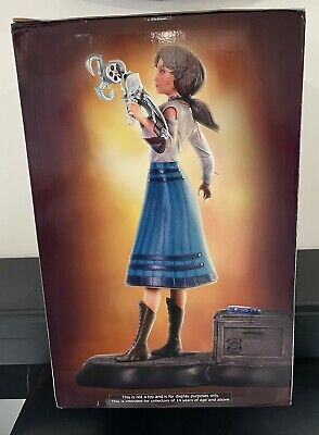 BioShock Infinite: Elizabeth Statue