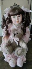 BOYDS Collection. Cheryl Ann Nighty Night Porcelain Doll & Bear. MINT/BOX.