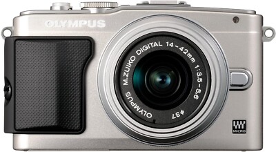 USED Olympus PEN E-PL5 - Silver (Kit w/ M.Zuiko 14-42mm Digital II