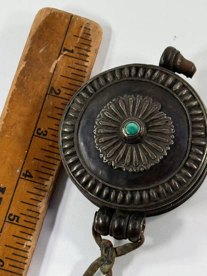 Antique Tibetan Gau Box Pendant necklace REPAIR prayer - Image 2 of 4