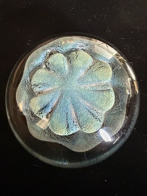 Robert Eickholt Disk Paperweight 1994 Dichroic Iridescent Blue Sea Urchin Form