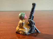 Vintage Manoil Dimestore M202 536 Anti-Aircraft Gunner  Good 