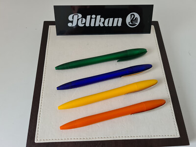 Pelikan Enjoy Kugelschreiber moderne Form diverse Farben Vintage