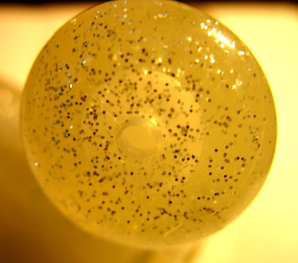 Empuñaduras de manillar BSA, Triumph, Norton, OIF, SILVER Metal Flake, 7/8". Costilla fina. Foto 2 de 4