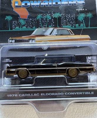 1:64 1976 Cadillac Eldorado Convertible Lowriders Edition Black And Gold.
