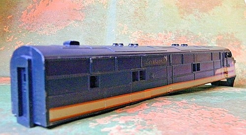 CARY Diecast Metal E7 Shell - LOUISVILLE & NASHVILLE ~ Custom Painted - HO - Picture 5 of 7