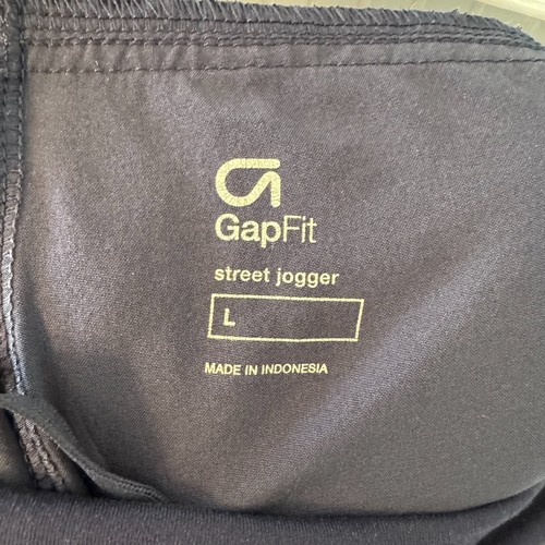 Gap Fit Size L STREET JOGGERS Mesh Panel Reflective Running Navy Workout - Picture 2 of 8