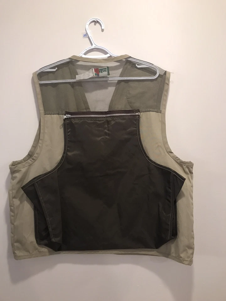 SafTbak Vest Mens XL Beige Brown  Shooting Hunting Vest - Image 3 of 4
