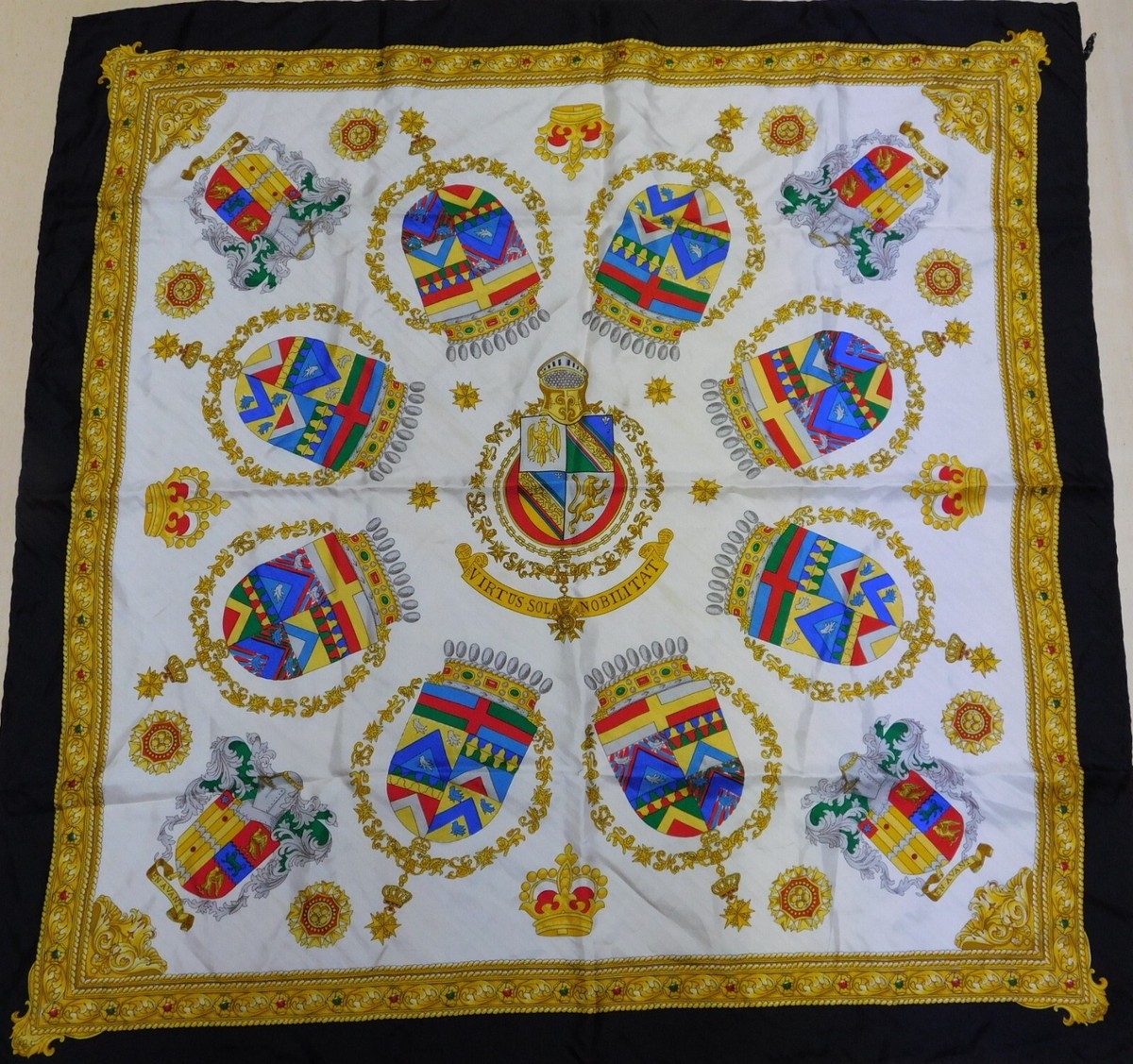 Foulard Carré 100% Soie - 86x86 Cm - Léger Et Vintage - Fabriqué En France (Bleu)