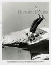 Press Photo Freestyle Skier Trace Worthington at Owens-Corning World Cup