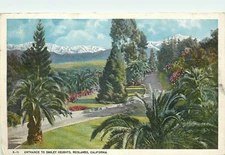 Entrance to Smiley Heights Redlands Birds Eye Used 1927 DB Postcard CA Da968