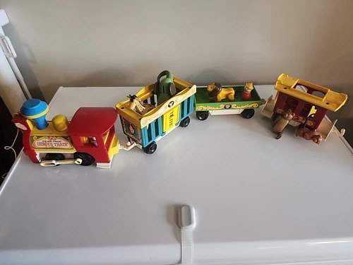 Vintage Fischer Price Little People Circus Train With Animals And Clown