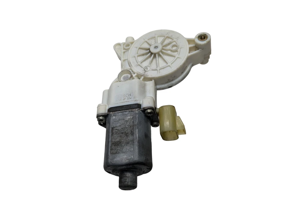 2008 - 2009 Oem Chevrolet Tahoe Hybrid Power Window Motor Rear Right Side - Image 2 of 4