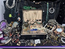 Deceased Estate Mixed Jewellery Lot| | 925,CA,Swarovski, Costume