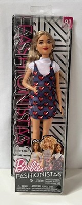 Barbie Fashionistas #81 Puppe Petite Wear Your Heart Kleid Neu im Karton