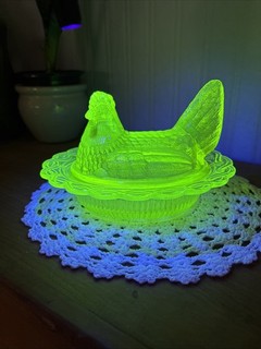 Hen In Nest HON Vintage Mosser And Boyd Vintage Glow 6.5” Tail