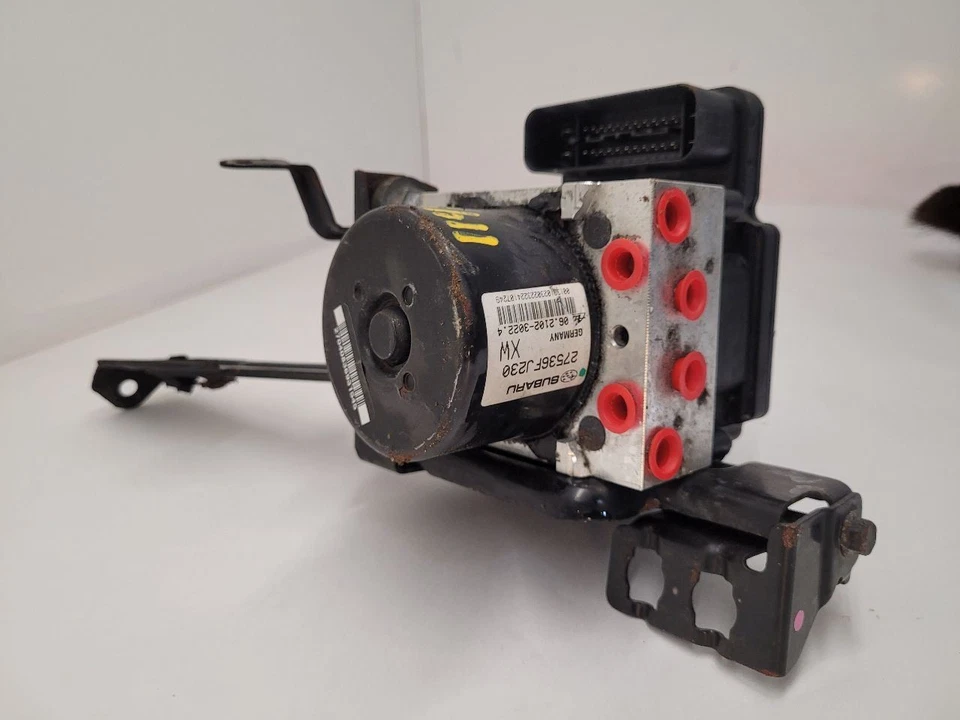 Conjunto de piezas de freno antibloqueo Subaru XV CROSSTREK 2015-2017 Foto 3 de 4