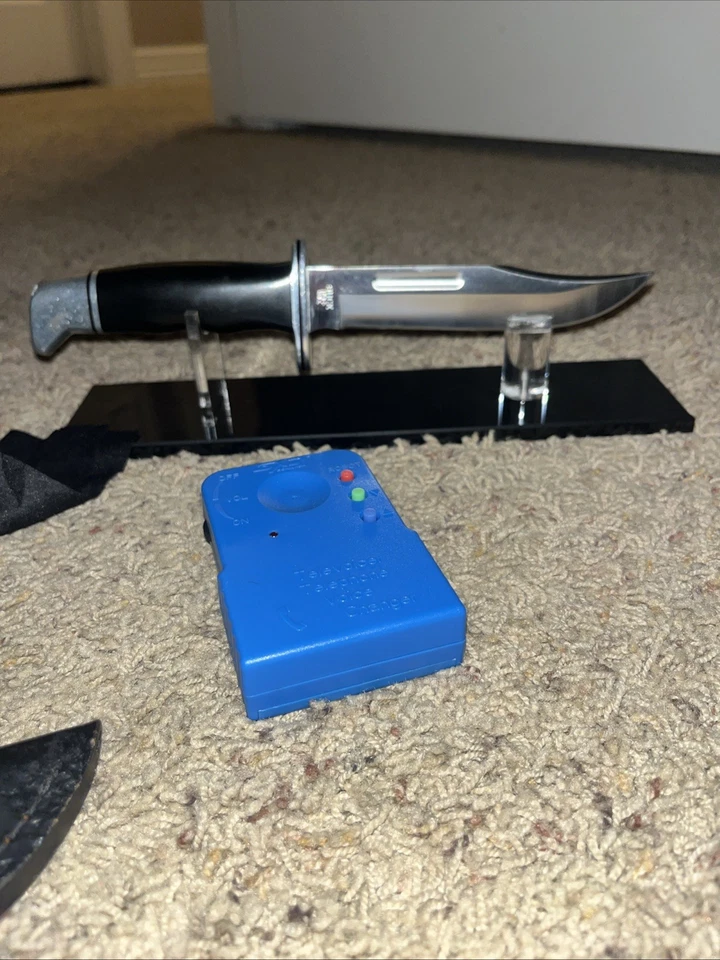 Костюм для взрослых Scream Ghost Face 25th Anniversary Movie Edition с ножом и голосом - Изображение 4 из 4