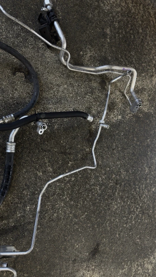 OEM 2003 03 ACURA RSX TYPE S COMPLETE AC LINE SET WITH CONDENSER LINES HVAC   - Image 2 of 4