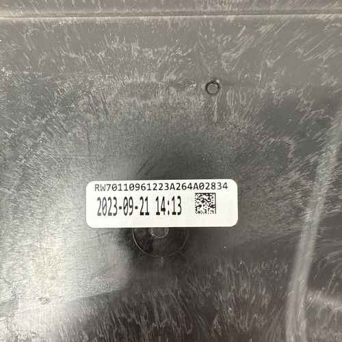 2023 2025 BMW G60 5 Series WINDSHIELD WIPER WASHER RESERVOIR TANK OEM 7011096 - Picture 3 of 18