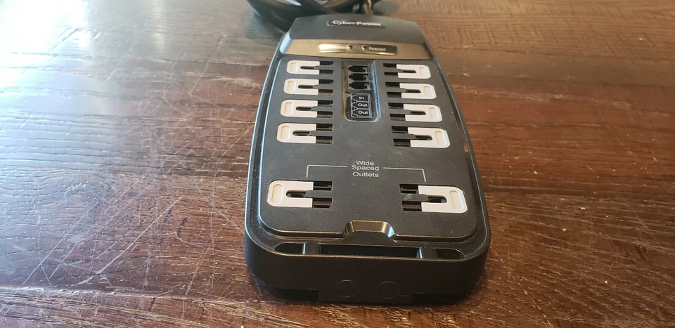 CYBERPOWER SYSTEMS P1008T USA CSP1008T CSP1008T SURGE PROTECTOR 10OUT TESTED - Image 2 of 4