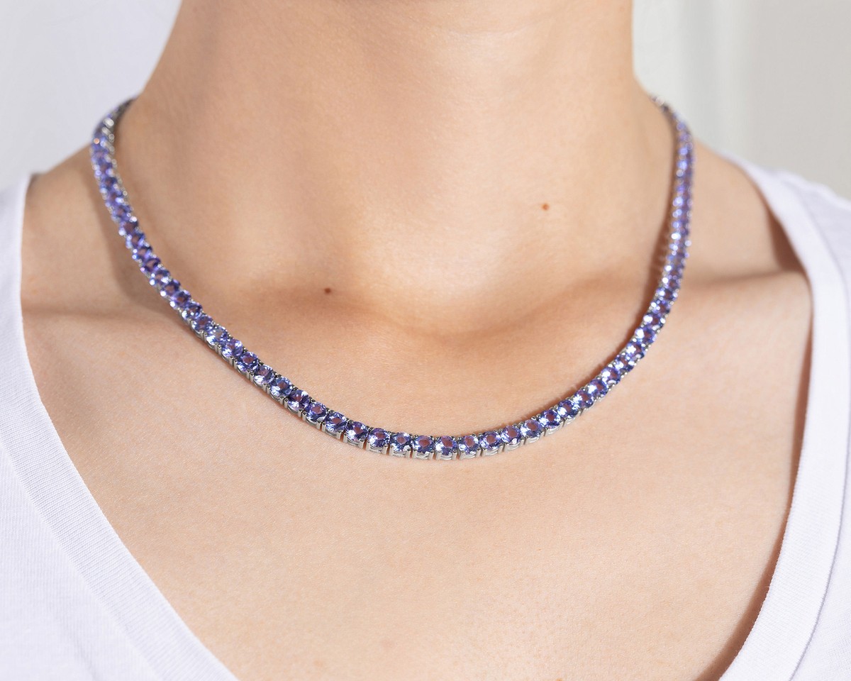 35 Ct Violetish Blue Tanzanite Necklace | Oval Mixed Transparent