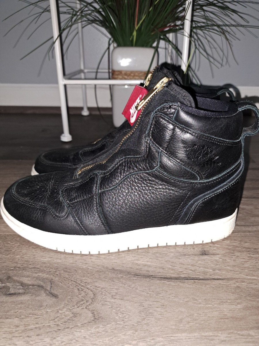 EUC Nike Air Jordan 1 Retro High Zip Black Sail Women's Size