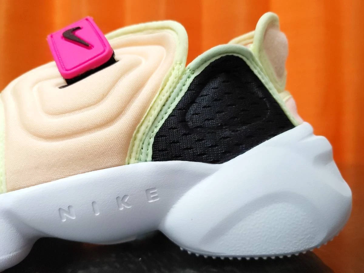 Nike AQUA RIFT For Women US 6 Aquarift CW7164-800 Pink Bubble