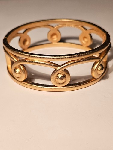 VINTAGE MONET ARMREIF ARMBAND GEBÜRSTET GOLDFARBEN