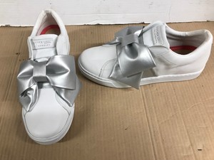 skechers bow trainers