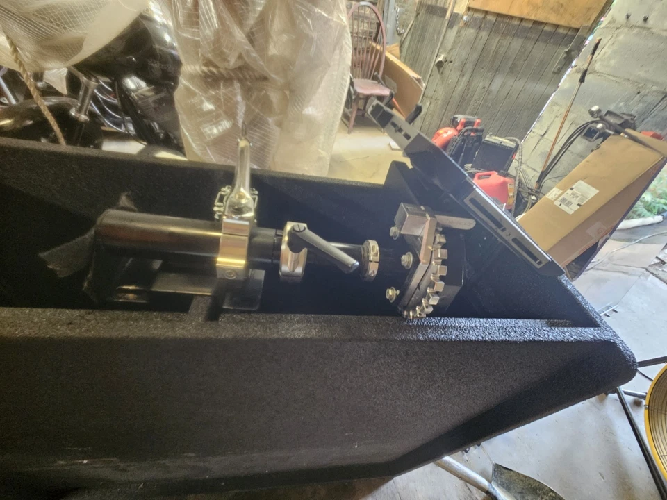 Sistema de montagem para laptop ou tablet Havis - Imagem 3 de 4