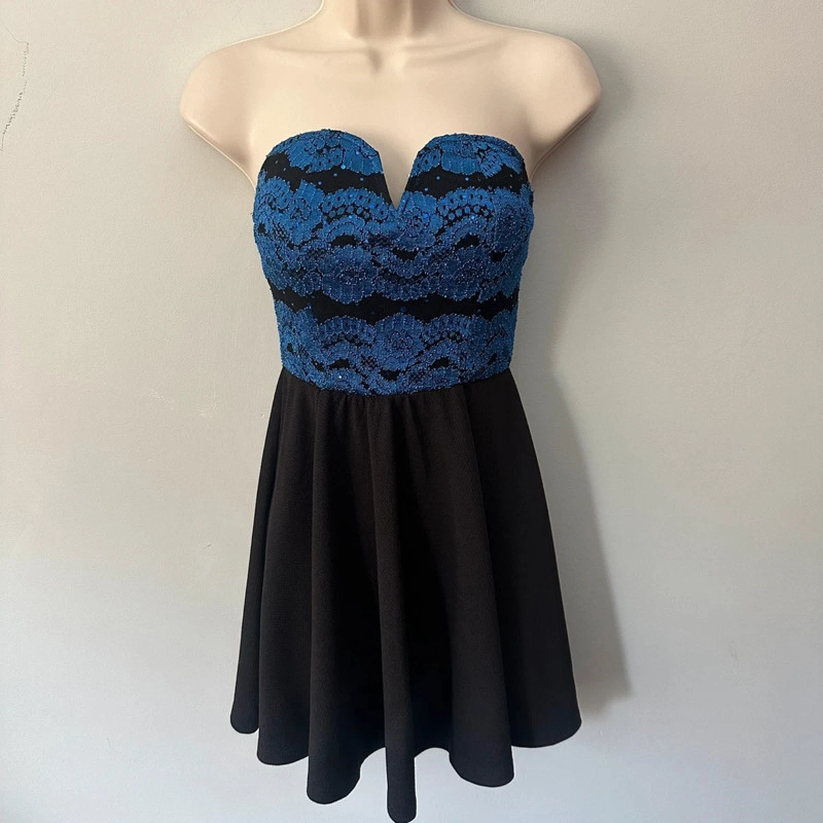 red lace belted dress Red Lace Aurora pencil dress with removable skirt wrap – heartmycloset main image 1