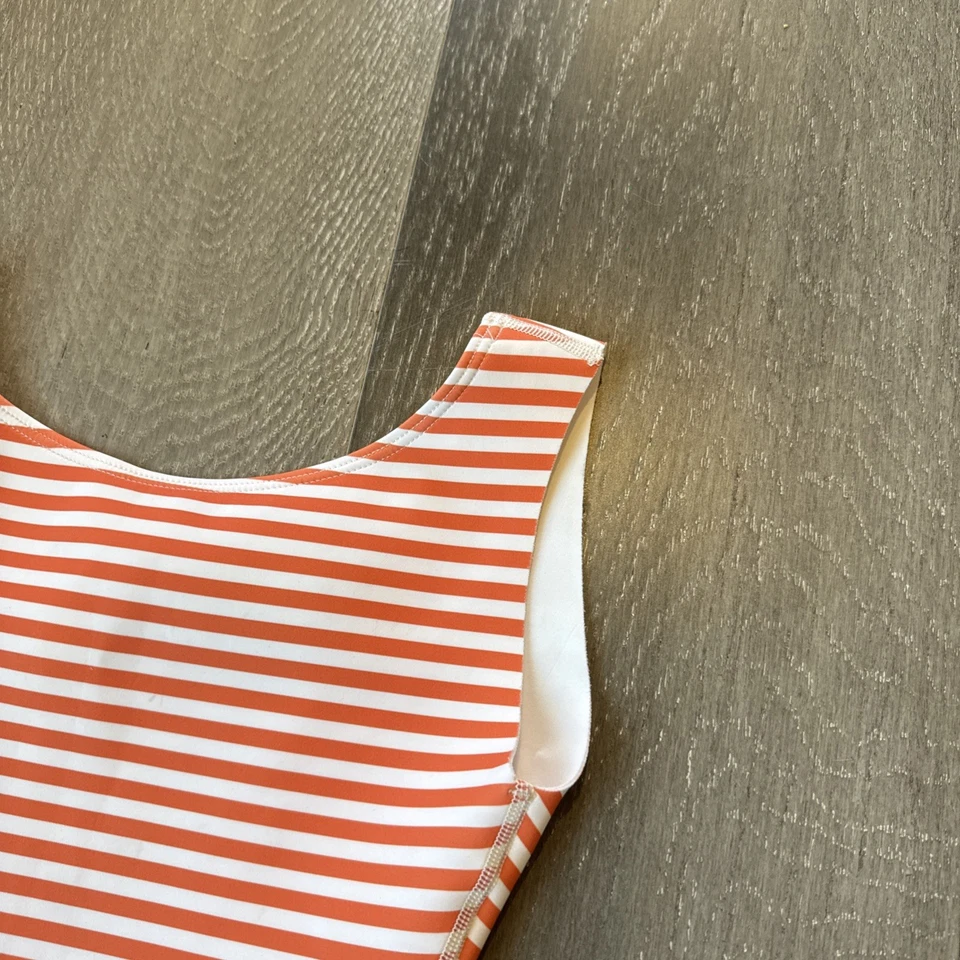 SEEA Lido Floral One Piece Surf Suit Swimsuit  Sz XS - Image 3 of 4