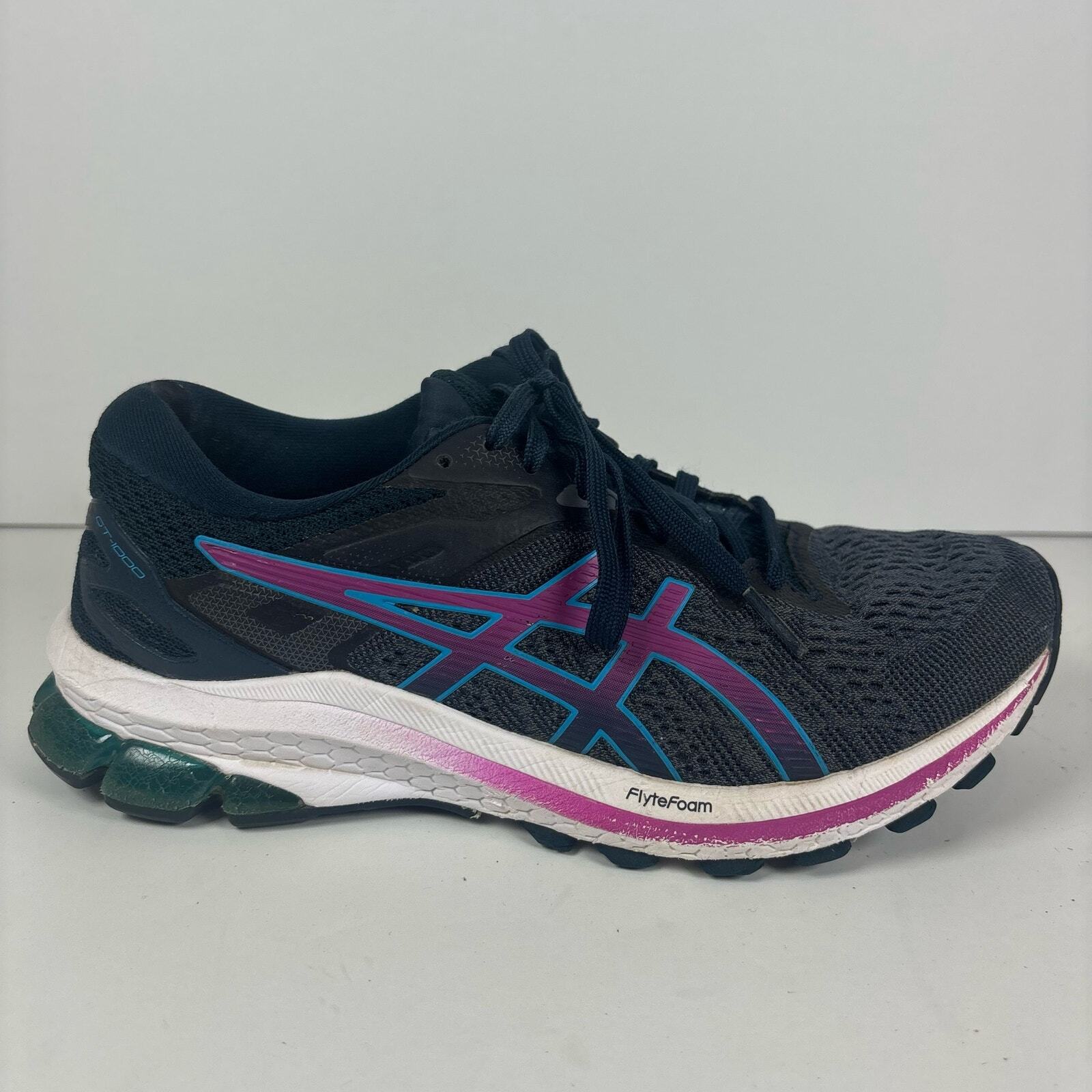 ASICS women’s running shoe size 7 1/2 gt 1000