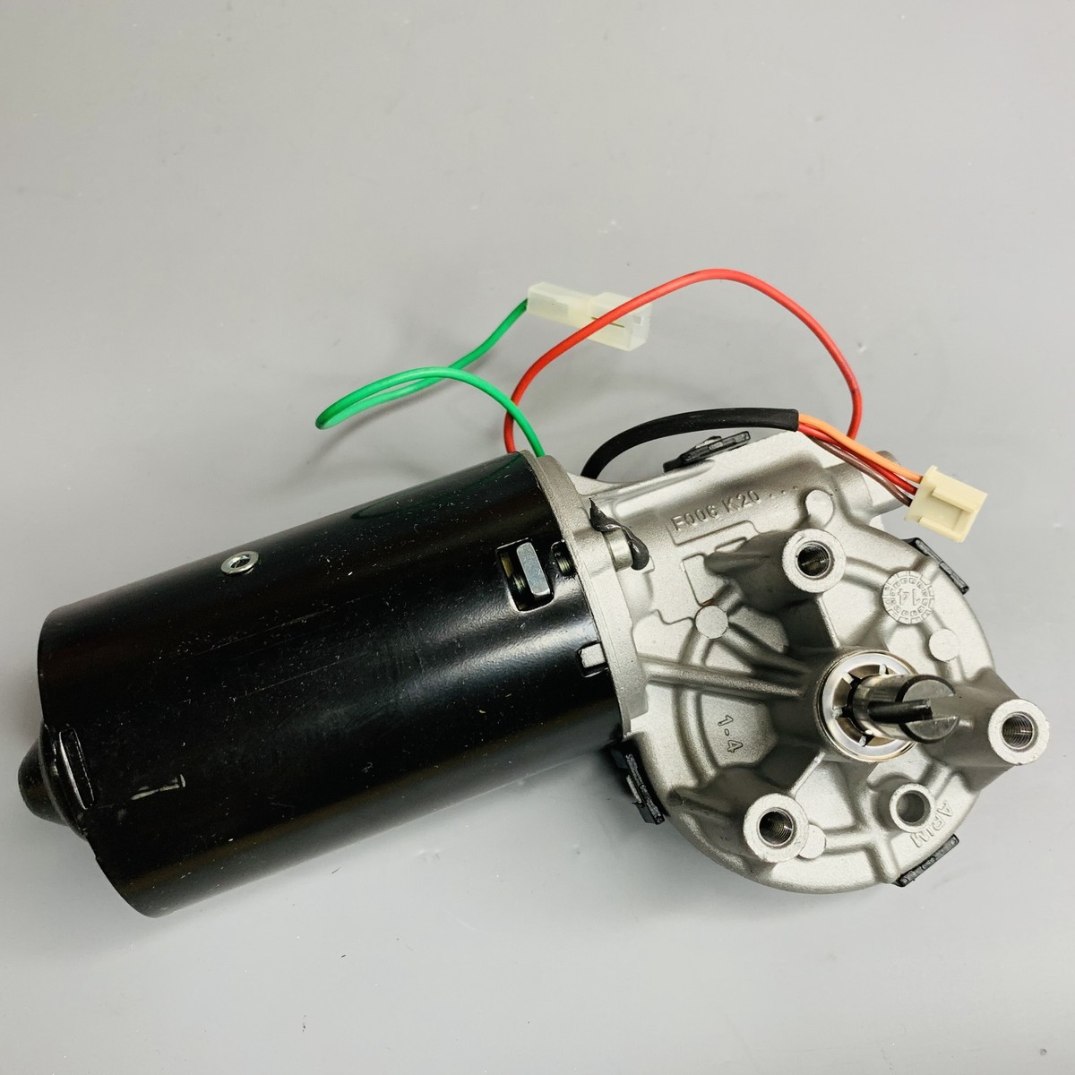 ほーぷ Amazon.com: Bosch F006B20097 Wiper Motor : Automotive