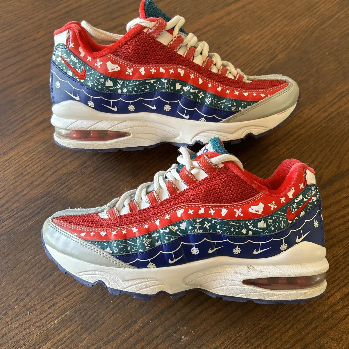 Nike Air Max 95 (GS) Ugly Christmas Sweater Size 6.5Y
