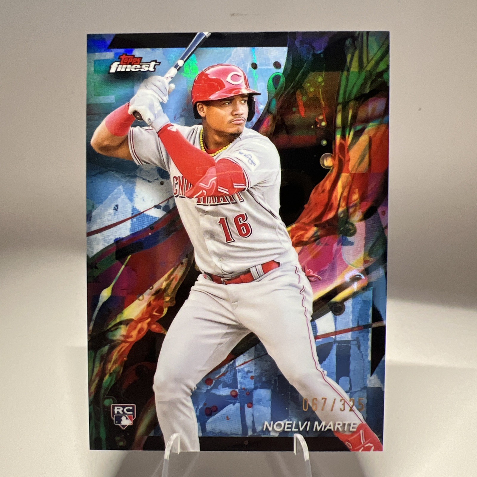 2024 Topps Finest - Common Noelvi Marte #10 Sky Blue Refractor /325 (RC)