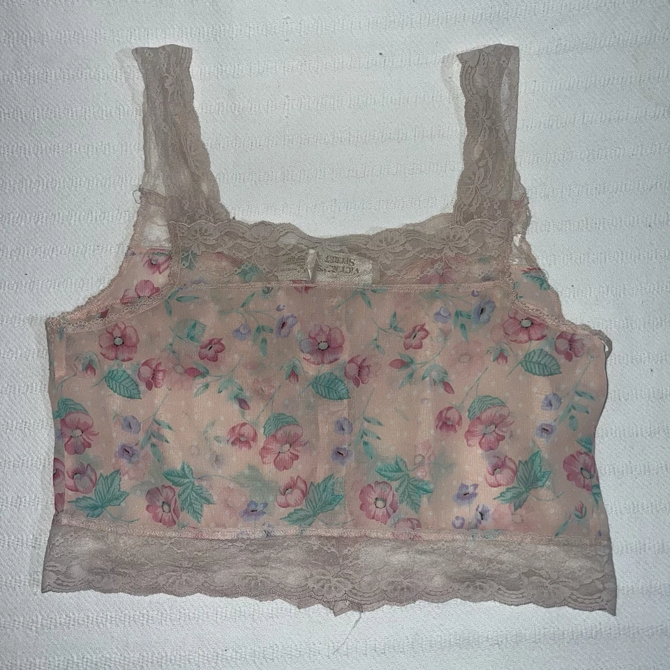 Conjunto de lencería de gasa etiqueta dorada Victoria’s Secret de colección sin mangas y pantalones cortos talla M Foto 3 de 4