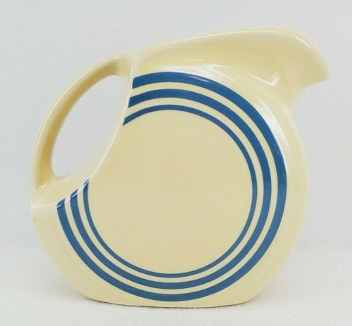FIESTA 28 OZ. SMALL DISK DISC JUICE PITCHER blue stripe HLCCA ivory new - Picture 2 of 3