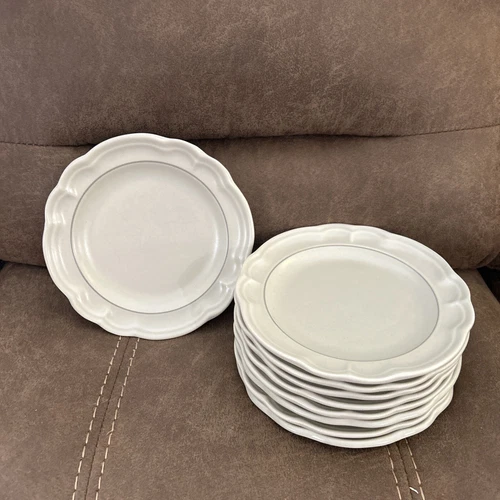 Set Of 9 Vintage Pfaltzgraff Heirloom 7.5" Stoneware Salad Plates